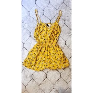 Divided by H&M. Size:0 Yellow Floral Romper